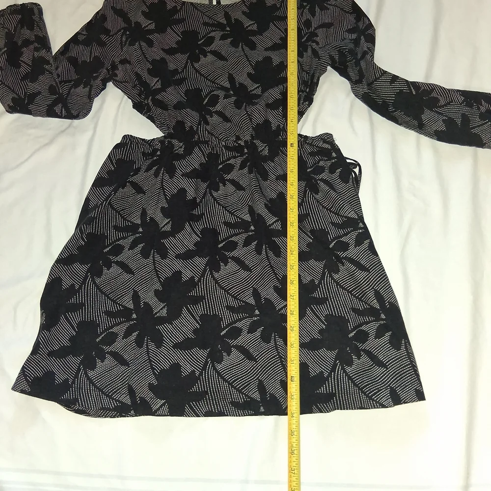 Universal Thread Black and Gray Long Sleeve Dress Women Size M - Picture 11 of 14